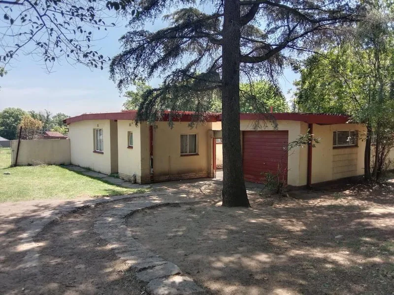 4 Bedroom House for sale in Bethal
