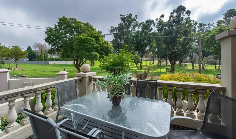 1 Bedroom Apartment / flat for sale in Melrose Estate