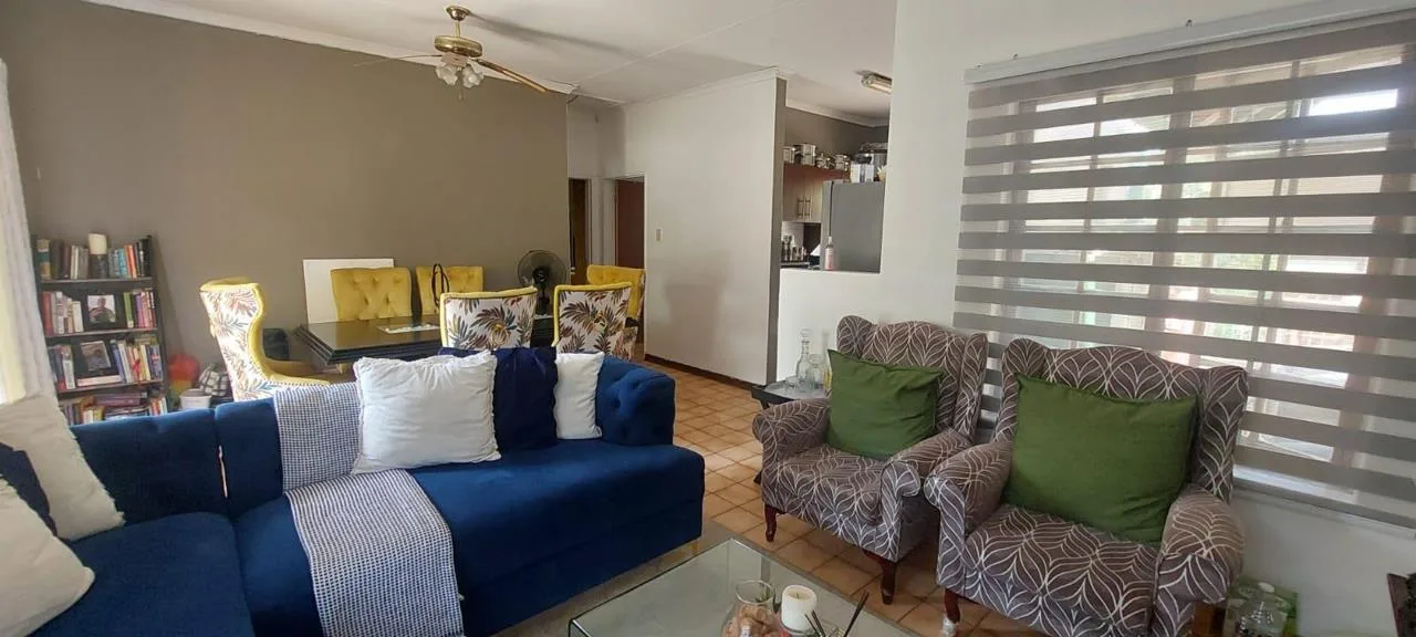2 Bedroom Townhouse for sale in Navalsig