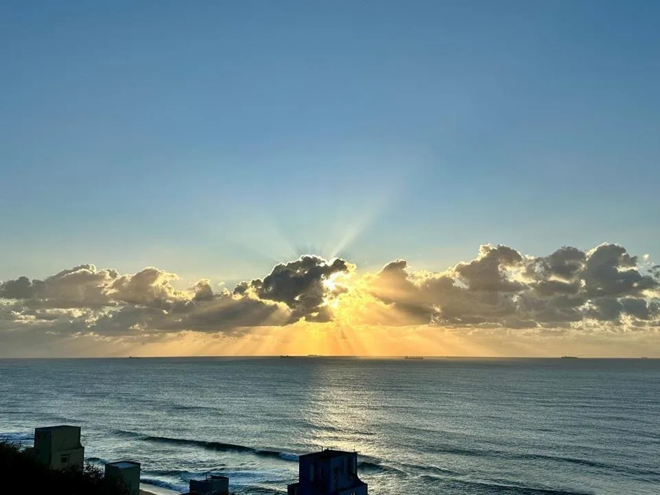 2 Bedroom Apartment / flat for sale in Newsel Beach