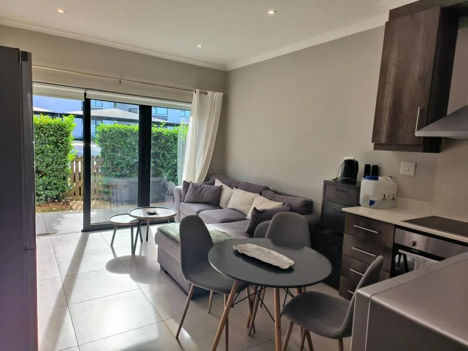 1 Bedroom Apartment / flat to rent in Emberton Estate