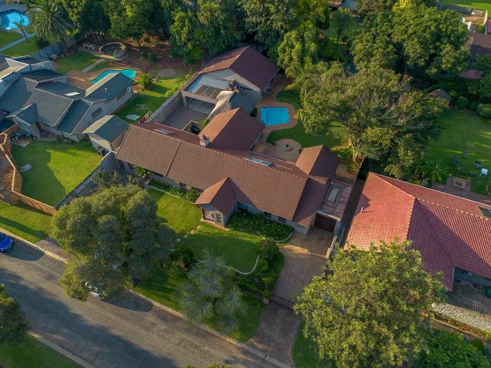 4 Bedroom House for sale in Brackenhurst