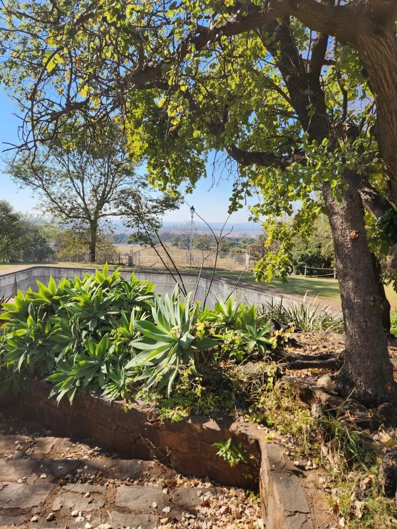 18 ha Land available in Waterkloof