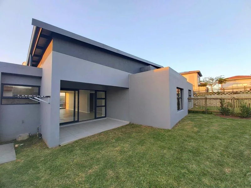 3 Bedroom Townhouse to rent in Palm Lakes Estate