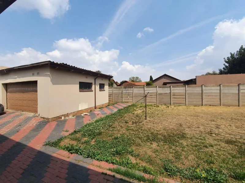 3 Bedroom House to rent in Vanderbijlpark SE 2