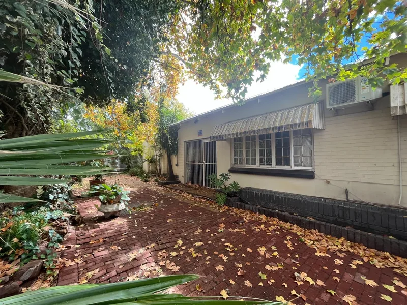 4 Bedroom House in Herlear