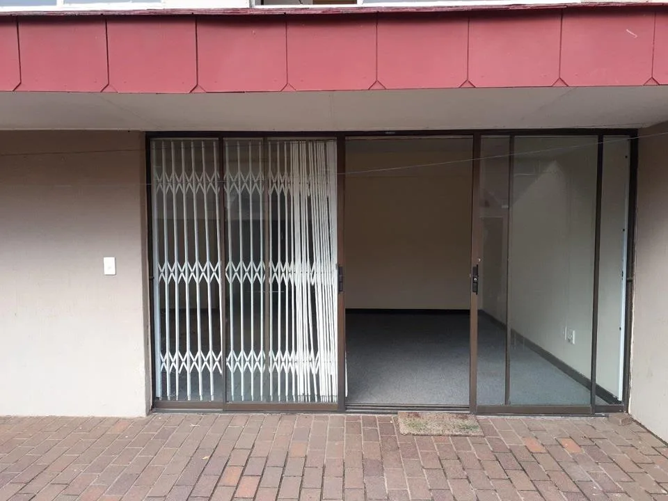 3 Bedroom Townhouse for sale in Sasolburg Central