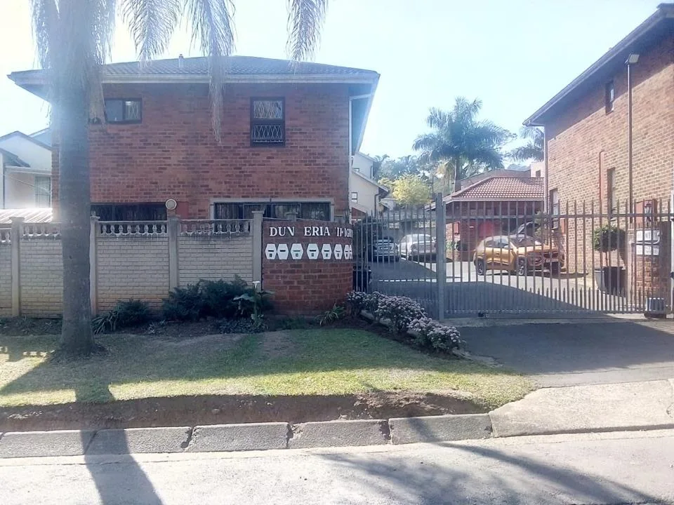 3 Bedroom Apartment / flat for sale in Dunveria