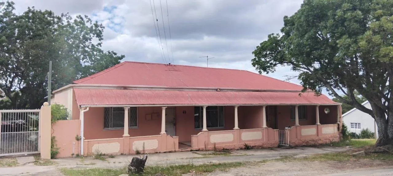 5 Bedroom House for sale in King Williams Town Central