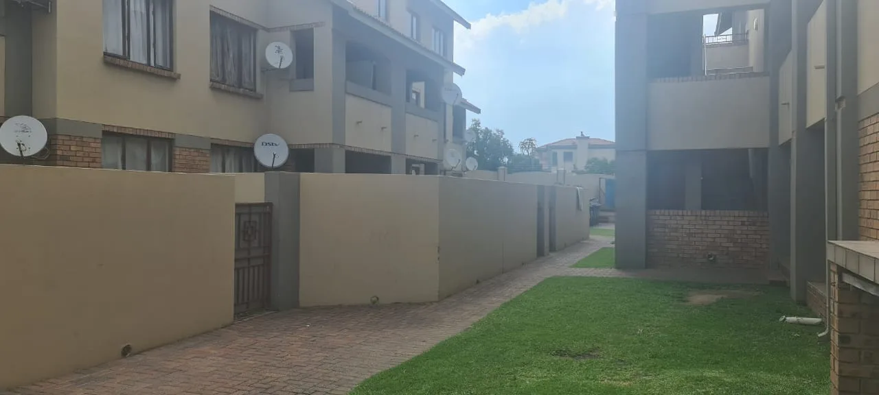 2 Bedroom Apartment / flat for sale in Reyno Ridge