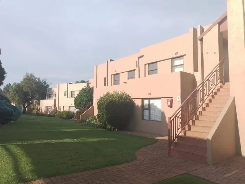 2 Bedroom Apartment / flat for sale in Abrahamsrust