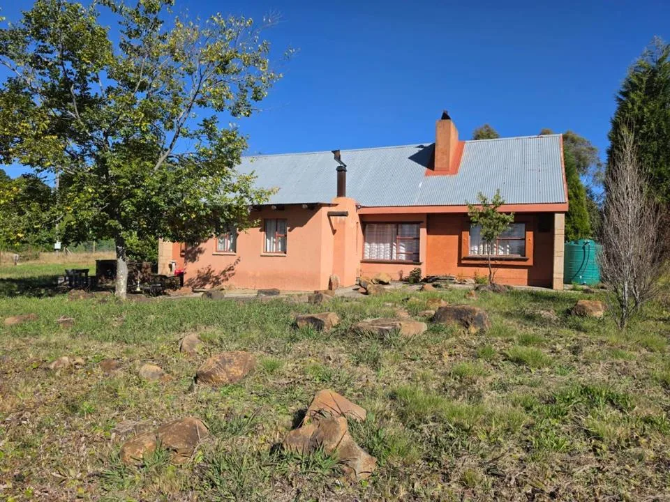 2 Bedroom House to rent in Dullstroom