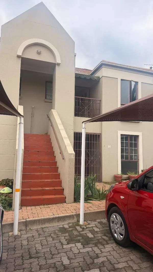 Property for sale in Oakdene