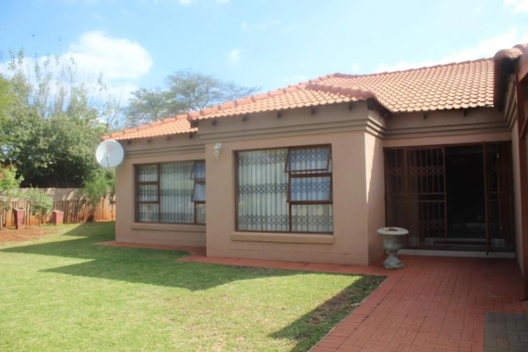 4 Bedroom House for sale in Mookgopong