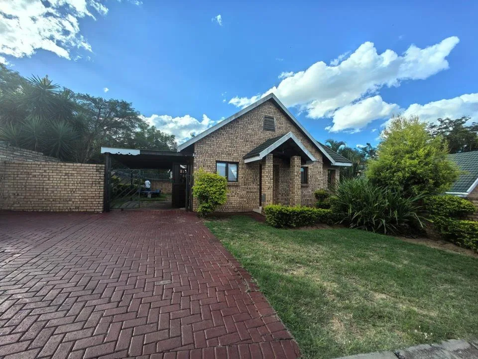 3 Bedroom Townhouse to rent in West Acres