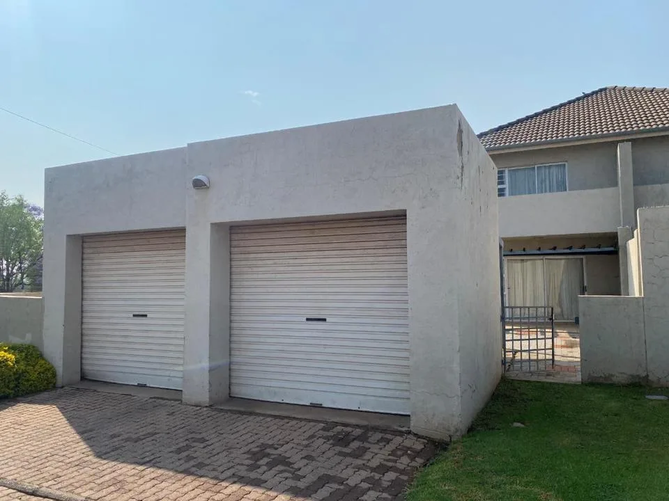 3 Bedroom Townhouse for sale in River View