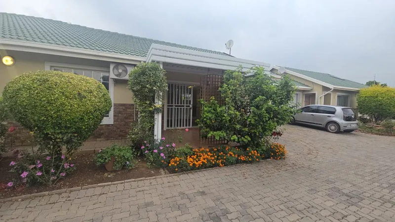 2 Bedroom Townhouse for sale in Ninapark