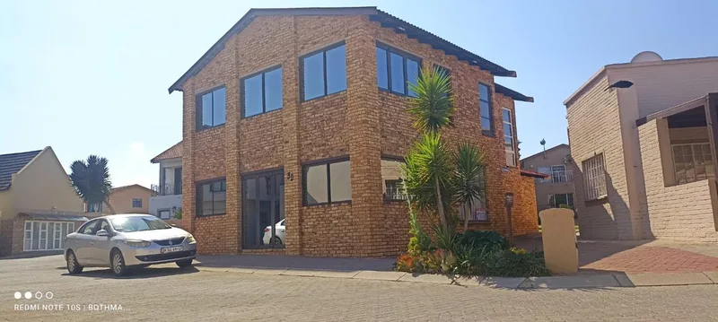 3 Bedroom Townhouse for sale in Vaal Marina