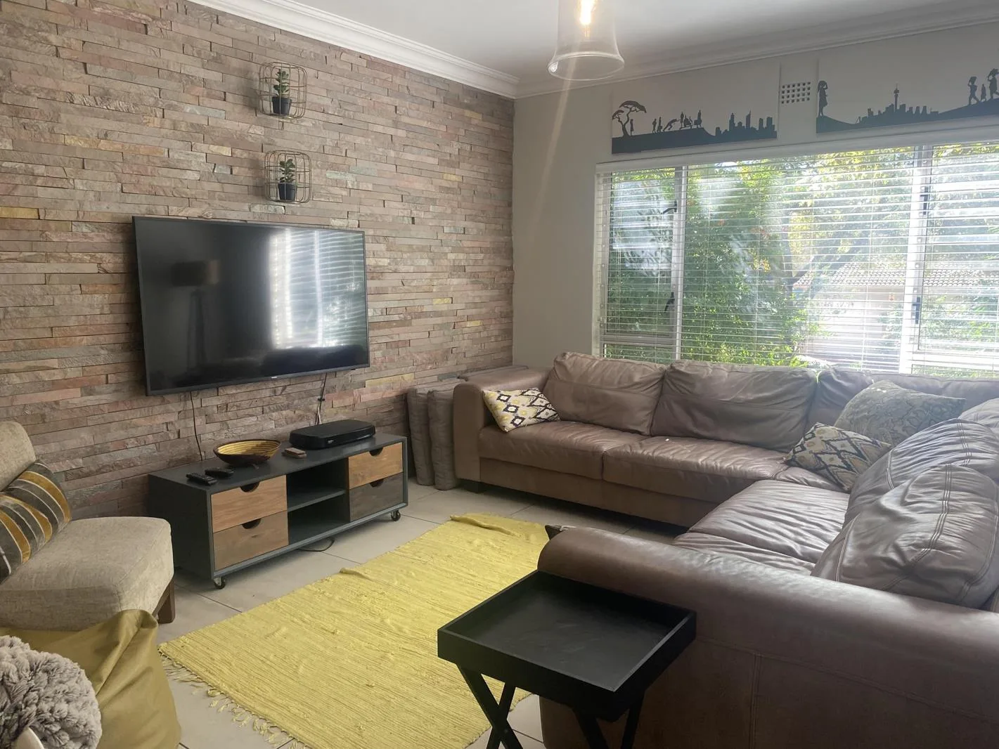 Property to rent in River Club