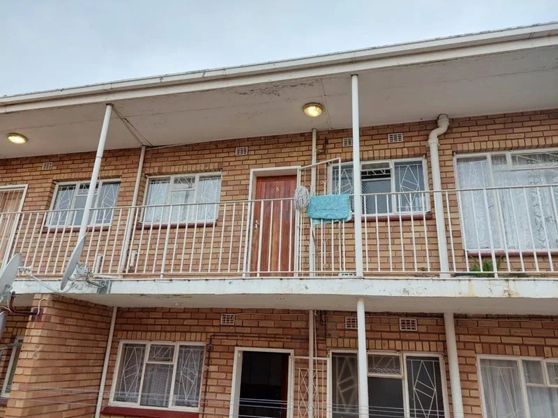 2 Bedroom Apartment / flat for sale in Elandsheuwel