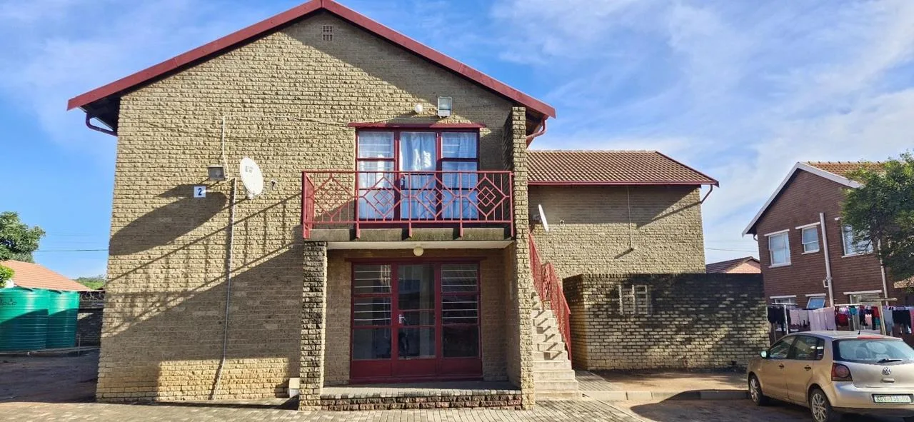 2 Bedroom Apartment / flat to rent in Rustenburg North