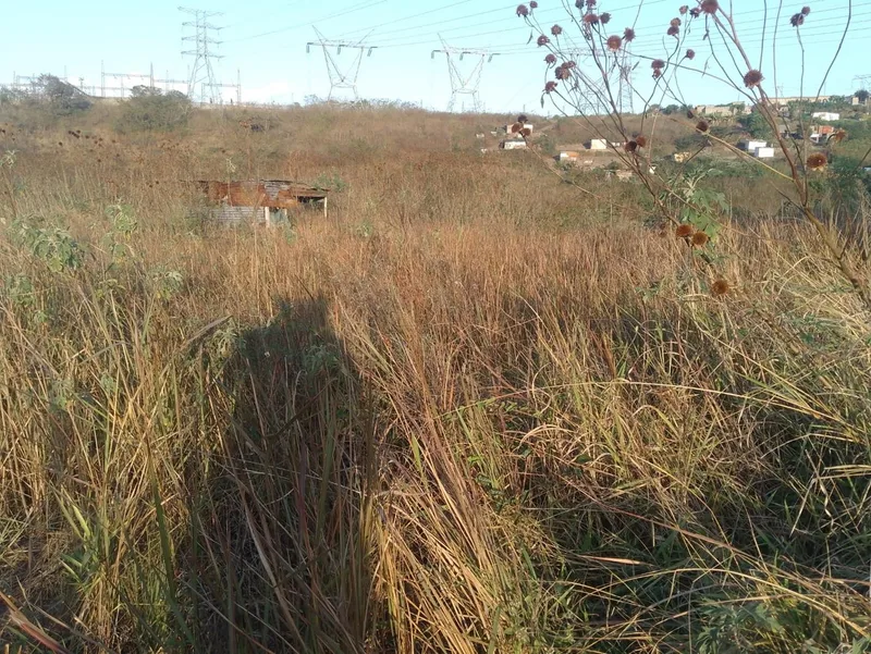 1 600 m² Land available in Nazareth