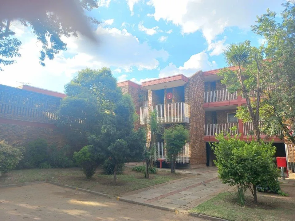 3 Bedroom House for sale in Vanderbijlpark SW 1