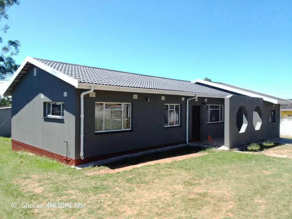 4 Bedroom House to rent in Southernwood