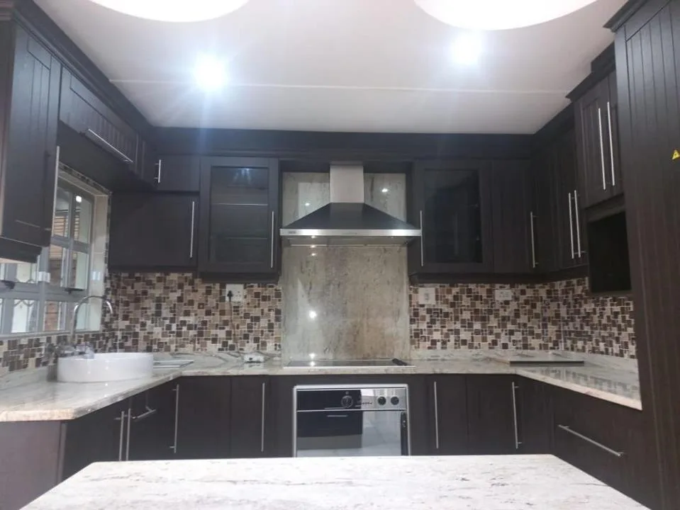 3 Bedroom House to rent in New Centre
