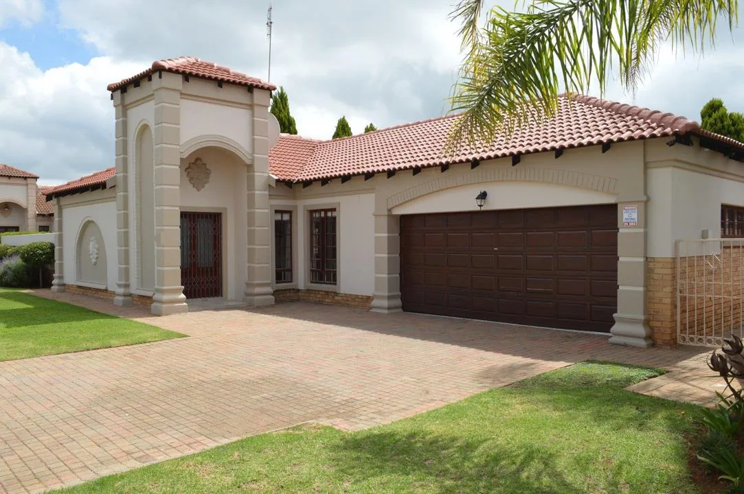 3 Bedroom Townhouse to rent in Flamwood