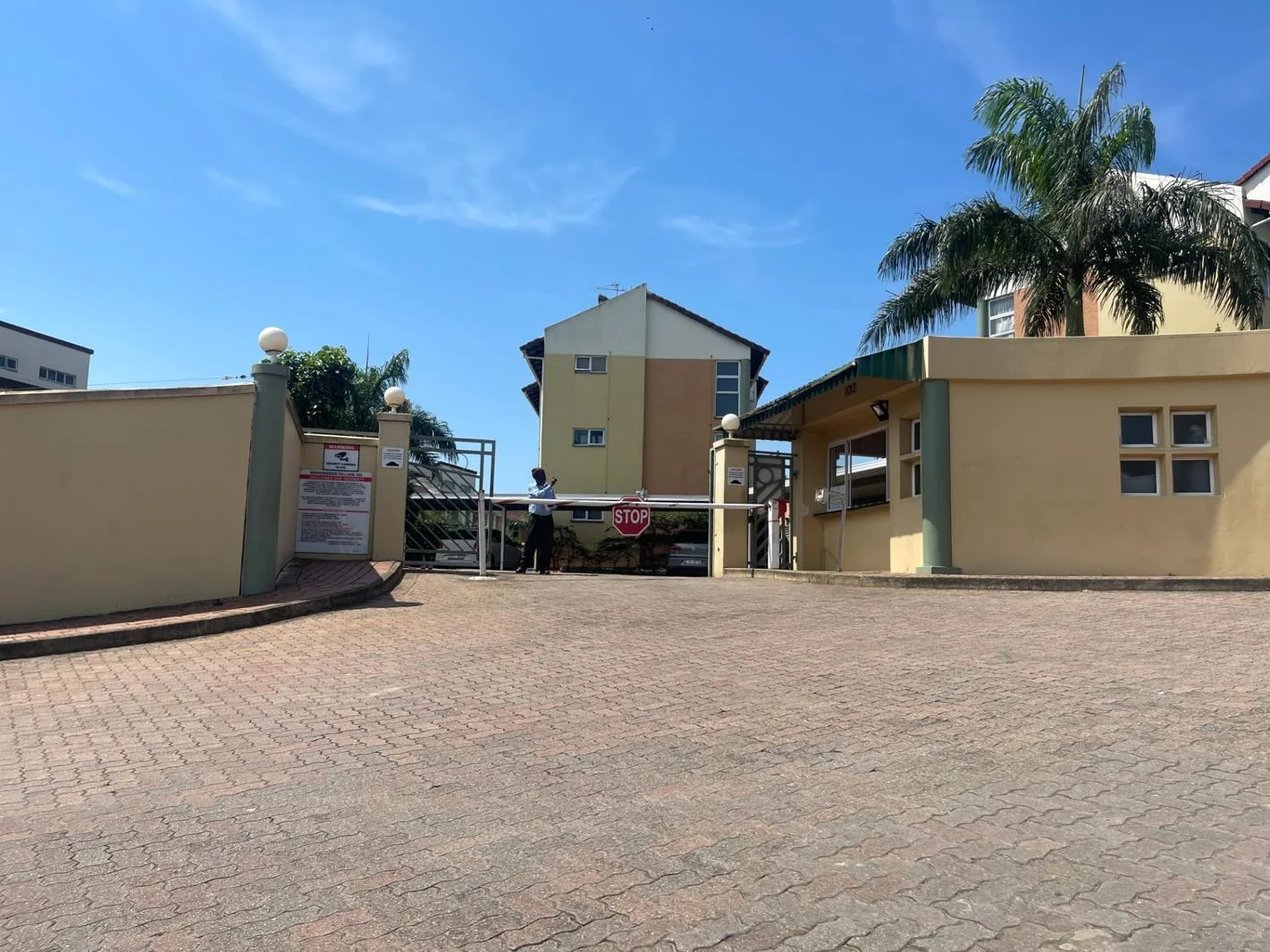 2 Bedroom Townhouse in Morningside