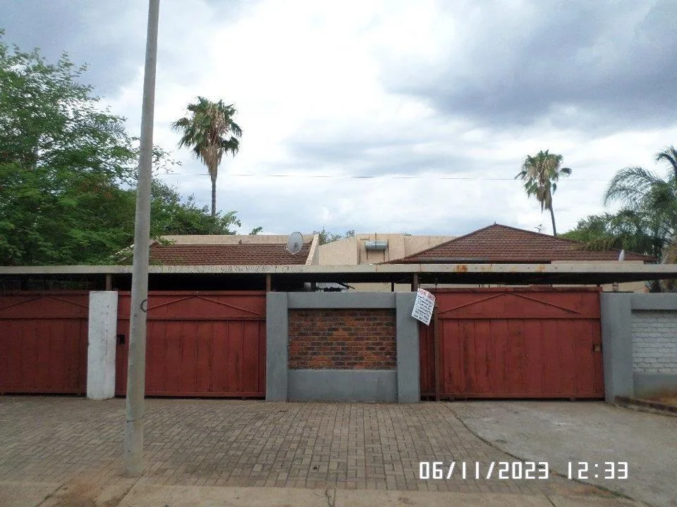 9 Bedroom House for sale in Bela Bela