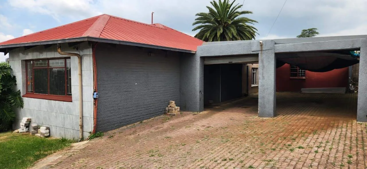 3 Bedroom House for sale in Wentworth Park