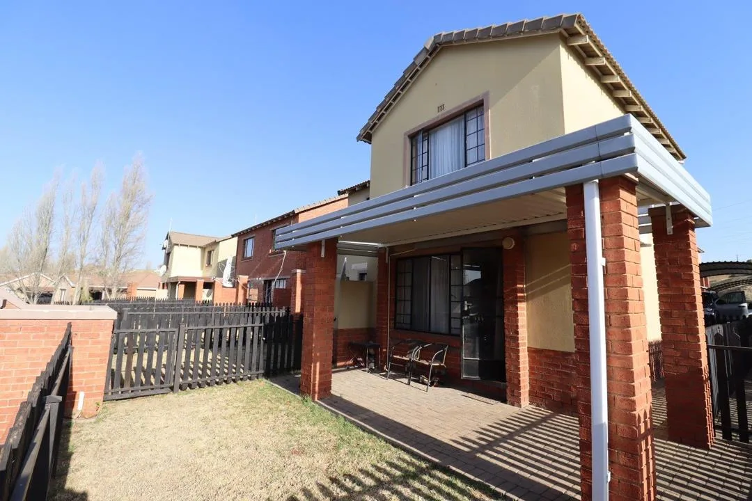 2 Bedroom Apartment / flat for sale in Hillside