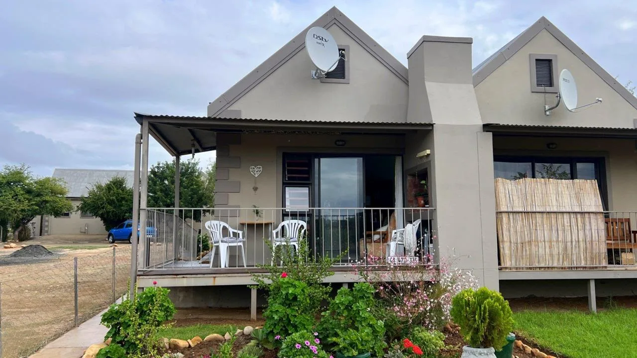 1 Bedroom House for sale in West Bank