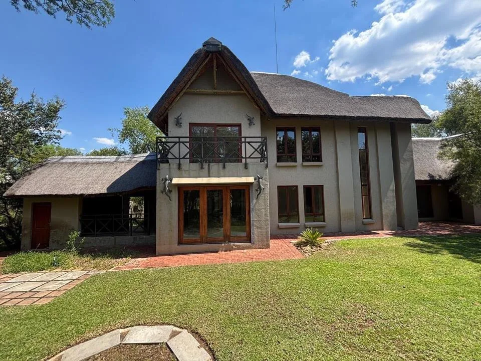4 Bedroom House for sale in Vaal de Grace Nature Estate