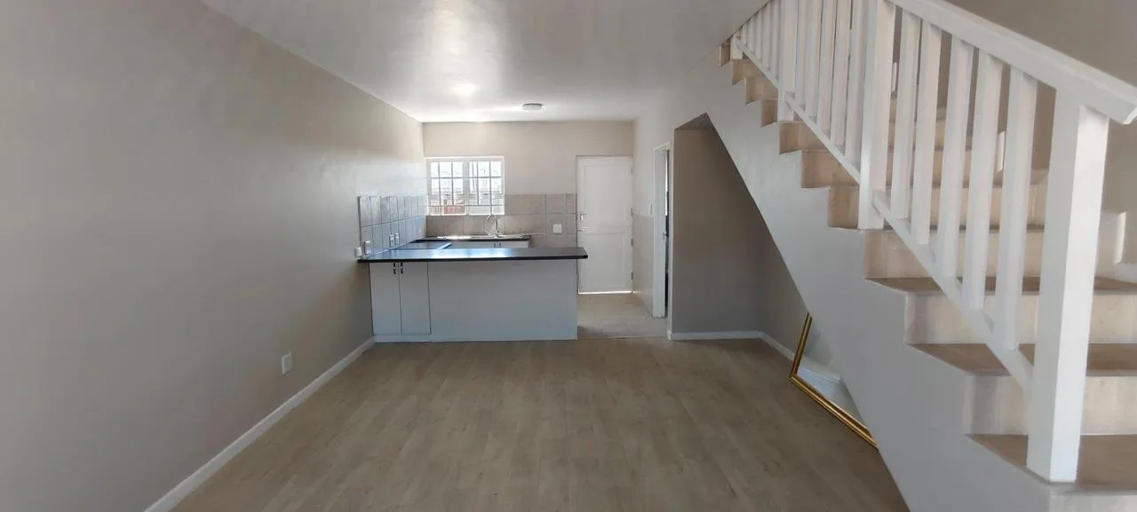 3 Bedroom Townhouse for sale in Bluewater Bay