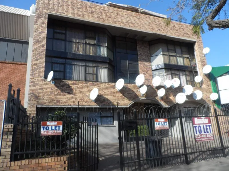 0.5 Bedroom Apartment / flat to rent in Pretoria Central
