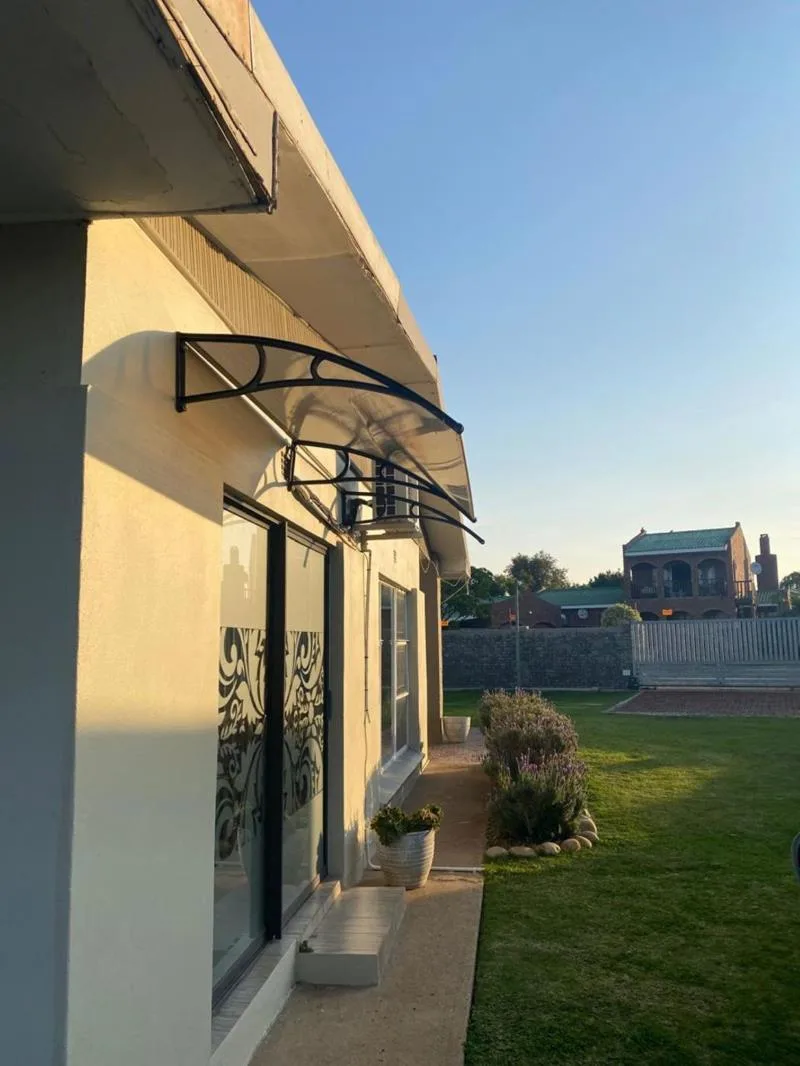 3 Bedroom House in C Place
