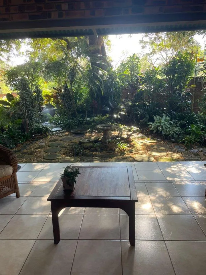 2 Bedroom House for sale in Macadamia Village