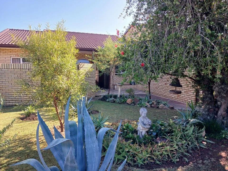 2 Bedroom Townhouse for sale in Parys