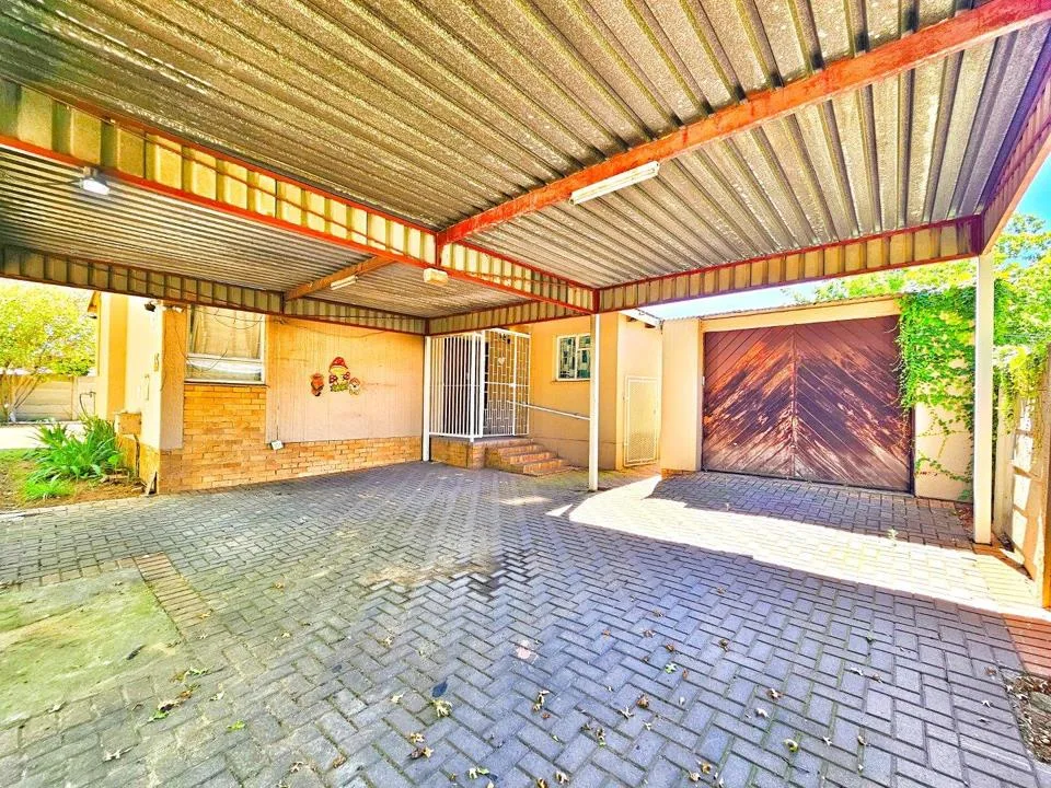 4 Bedroom House for sale in Sasolburg Ext 23