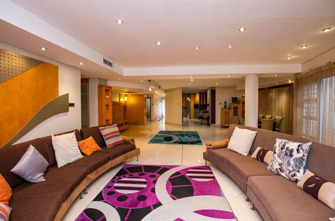 3 Bedroom Apartment / flat to rent in Musgrave
