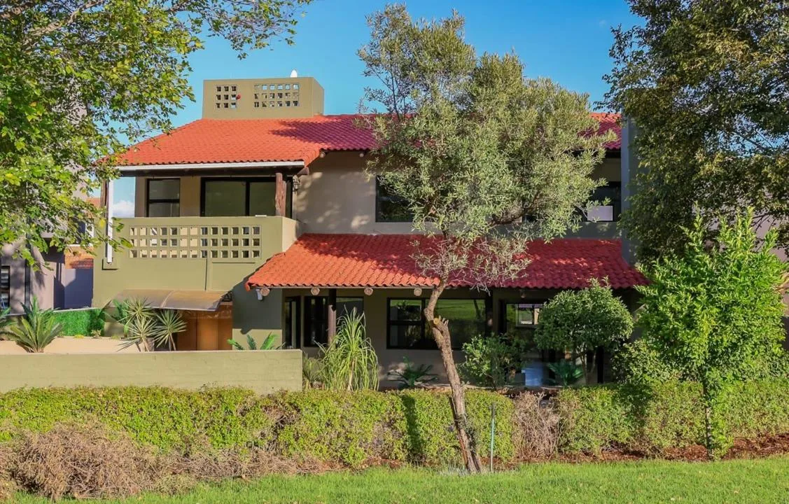 4 Bedroom House to rent in Magalies Golf Estate
