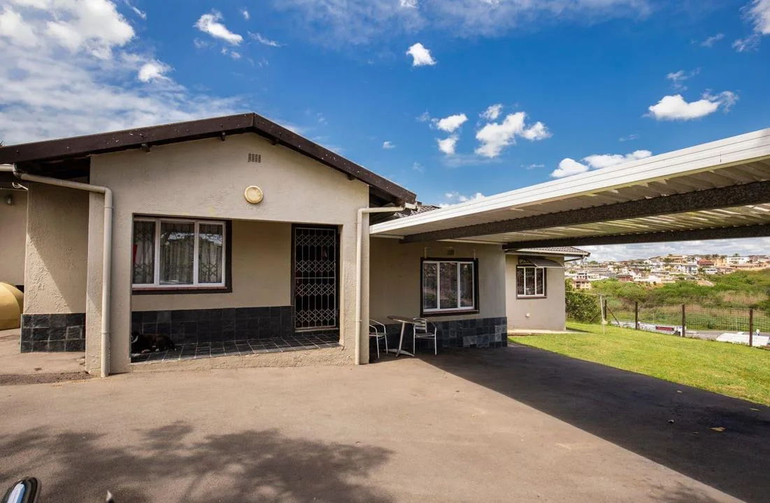 3 Bedroom Apartment / flat for sale in Newlands East