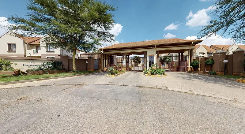 2 Bedroom Apartment in Esther Park