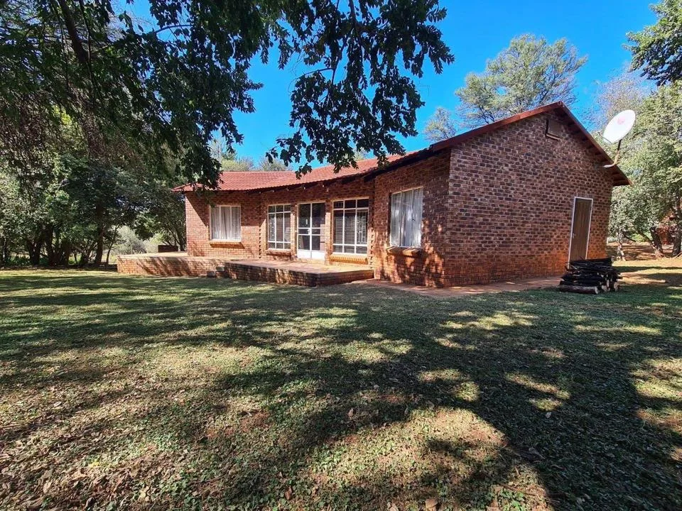 3 Bedroom House for sale in Potchefstroom Rural