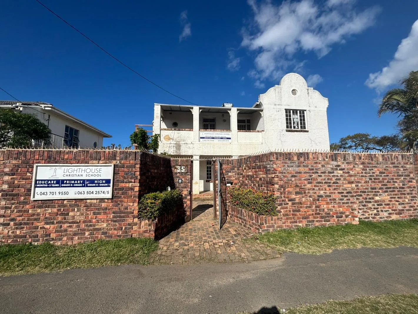 10 Bedroom House in Southernwood