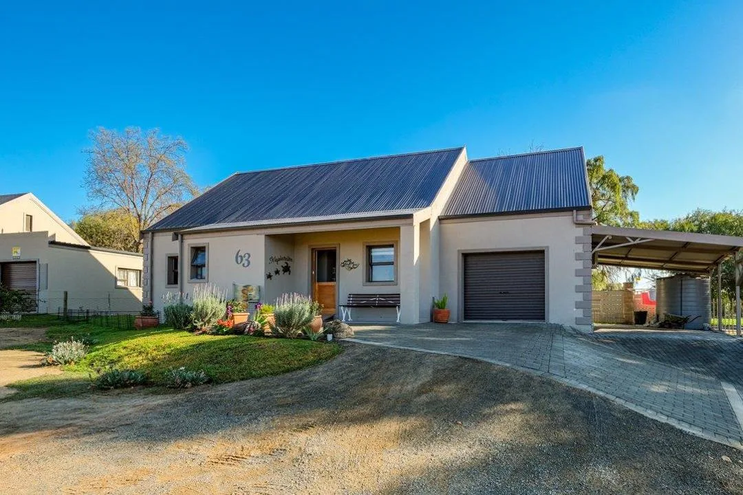 3 Bedroom House for sale in West Bank
