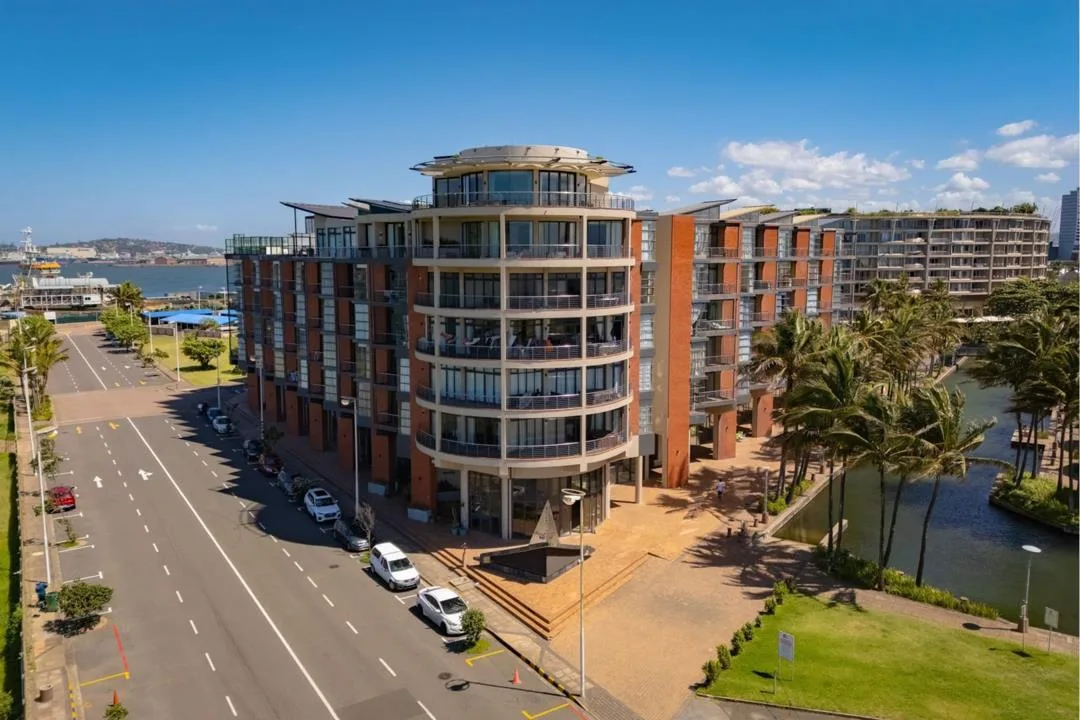 2 Bedroom Apartment / flat for sale in Point Waterfront